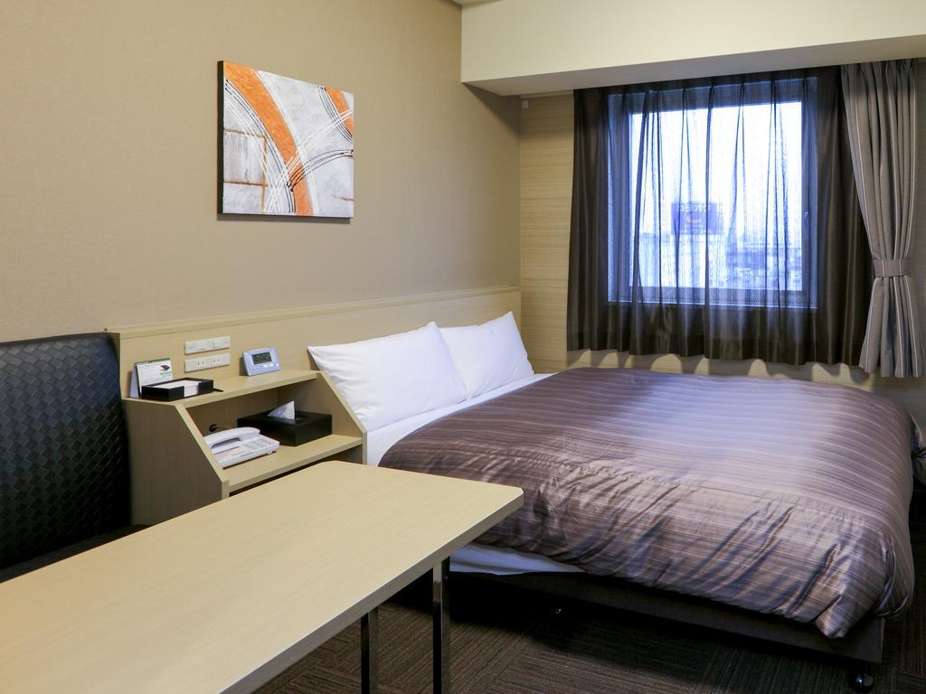 Hotel Route Inn Hamamatsu Dealer Dori Zimmer foto